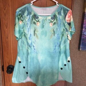 NWOT. MissLook Brand Women’s Sz Med Teal Tee. S/S